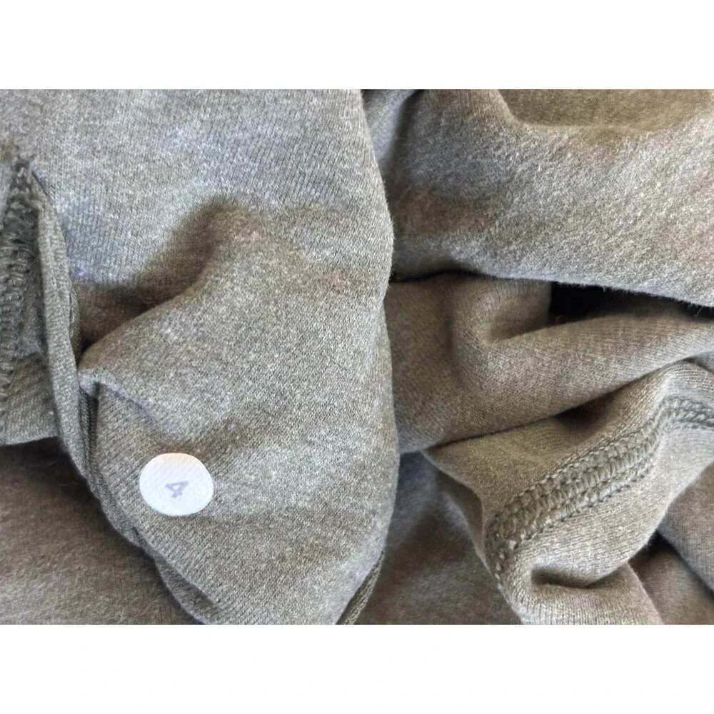 Lululemon Women's Softstreme Relaxed Fit Sweatpants Olive Green Size 4 - Picture 8 of 8